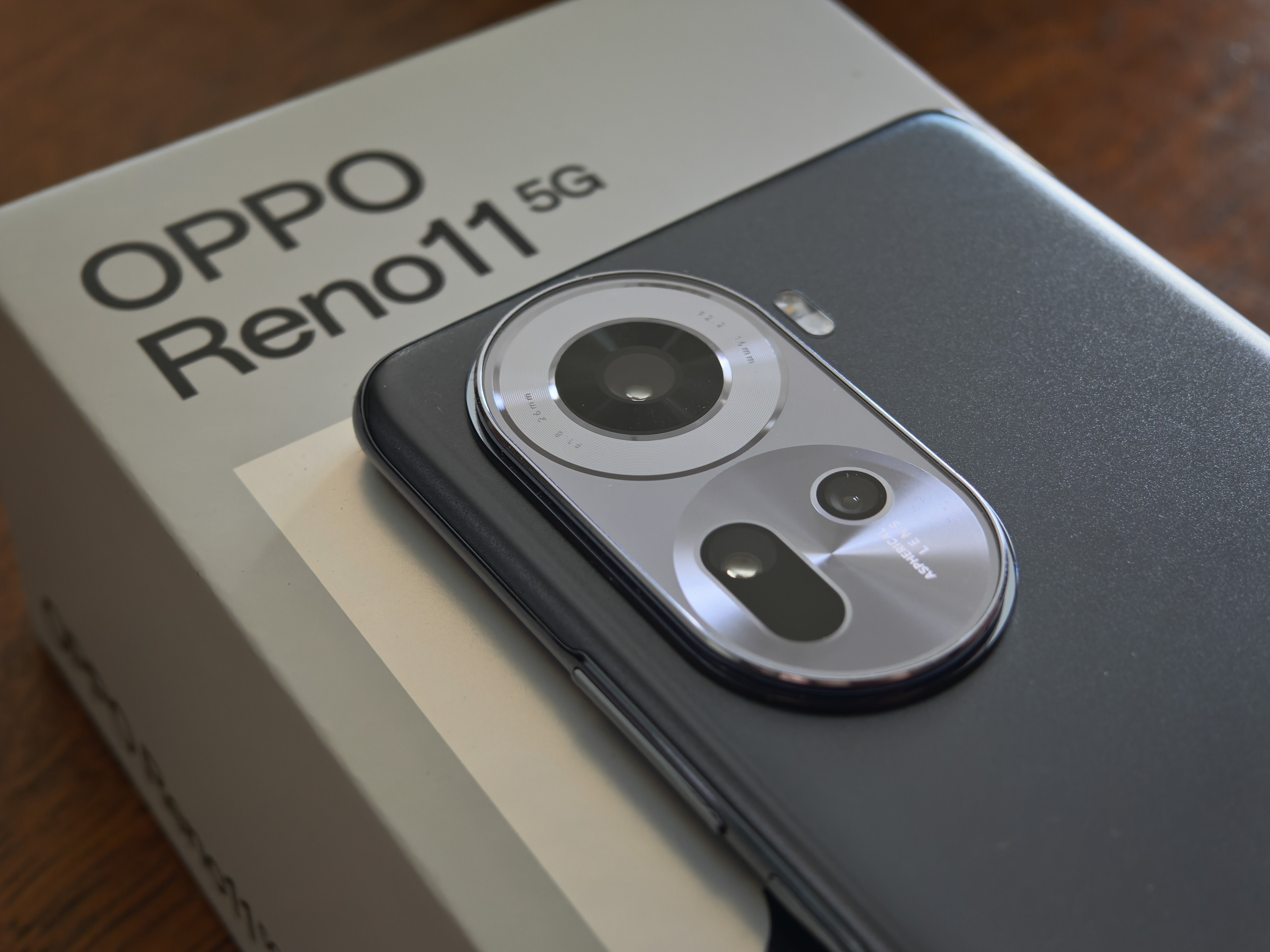OPPO Reno 11 - The 100% phone for 90% of the people