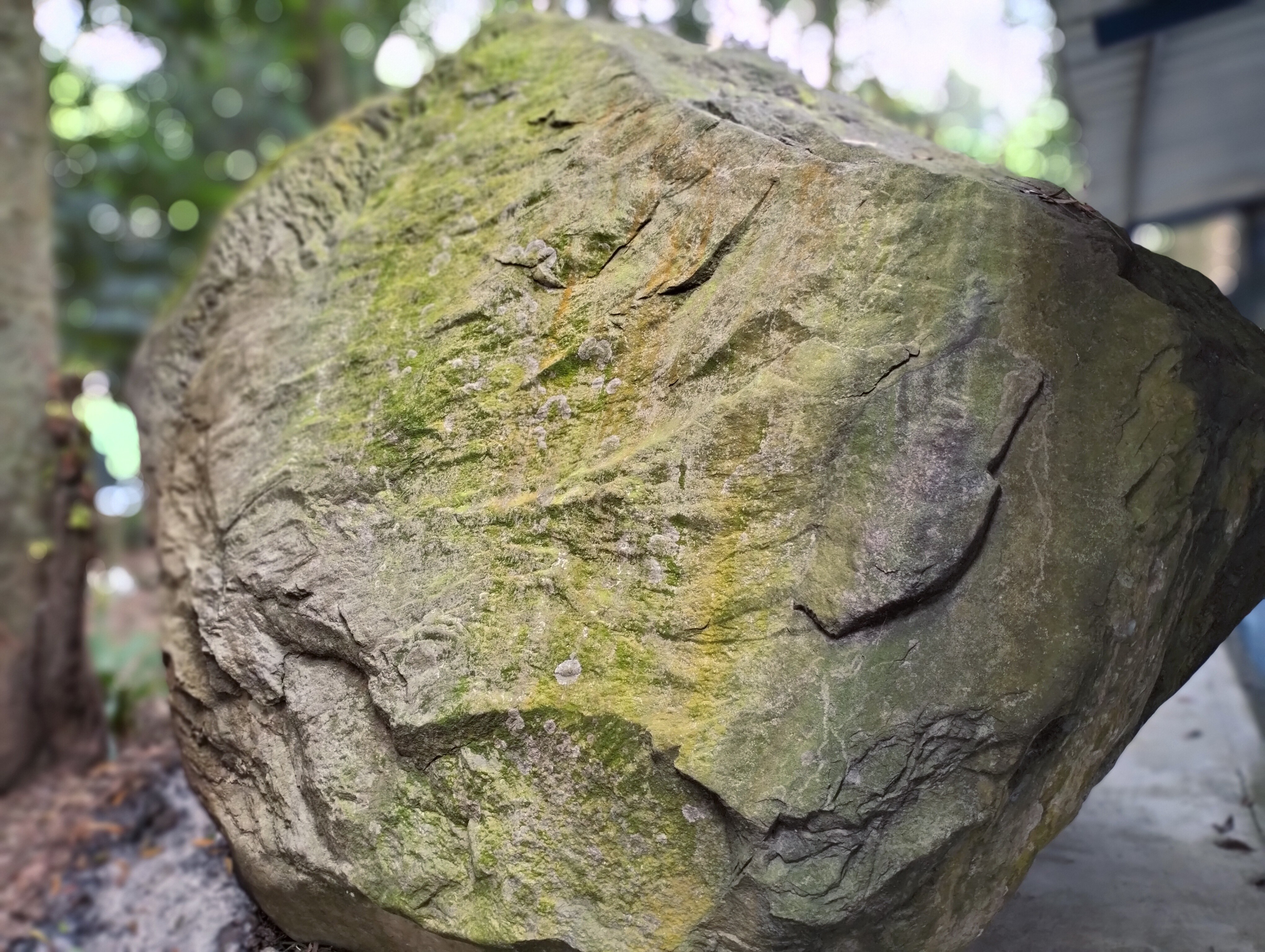 According to local residents, it is said that this large roc