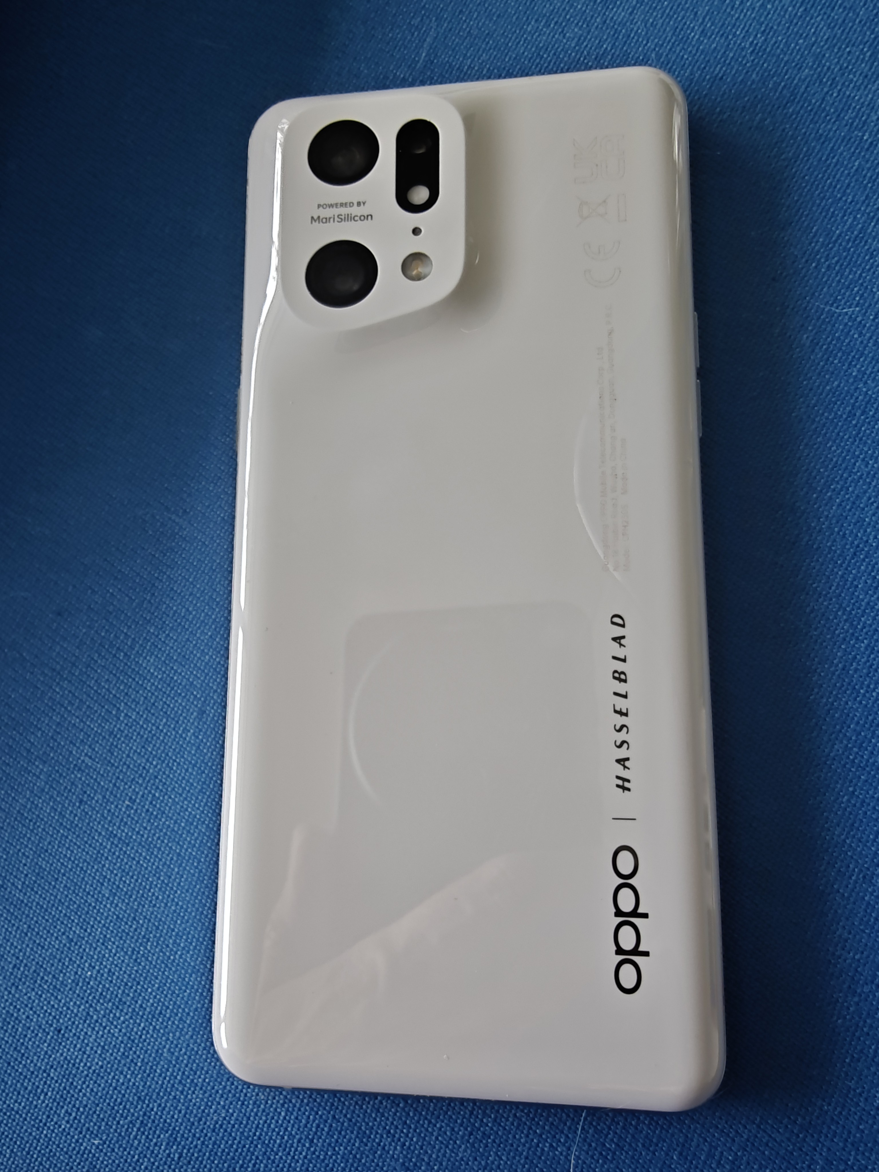 OPPO Find X9 Ultra – First Impressions 📸🤍