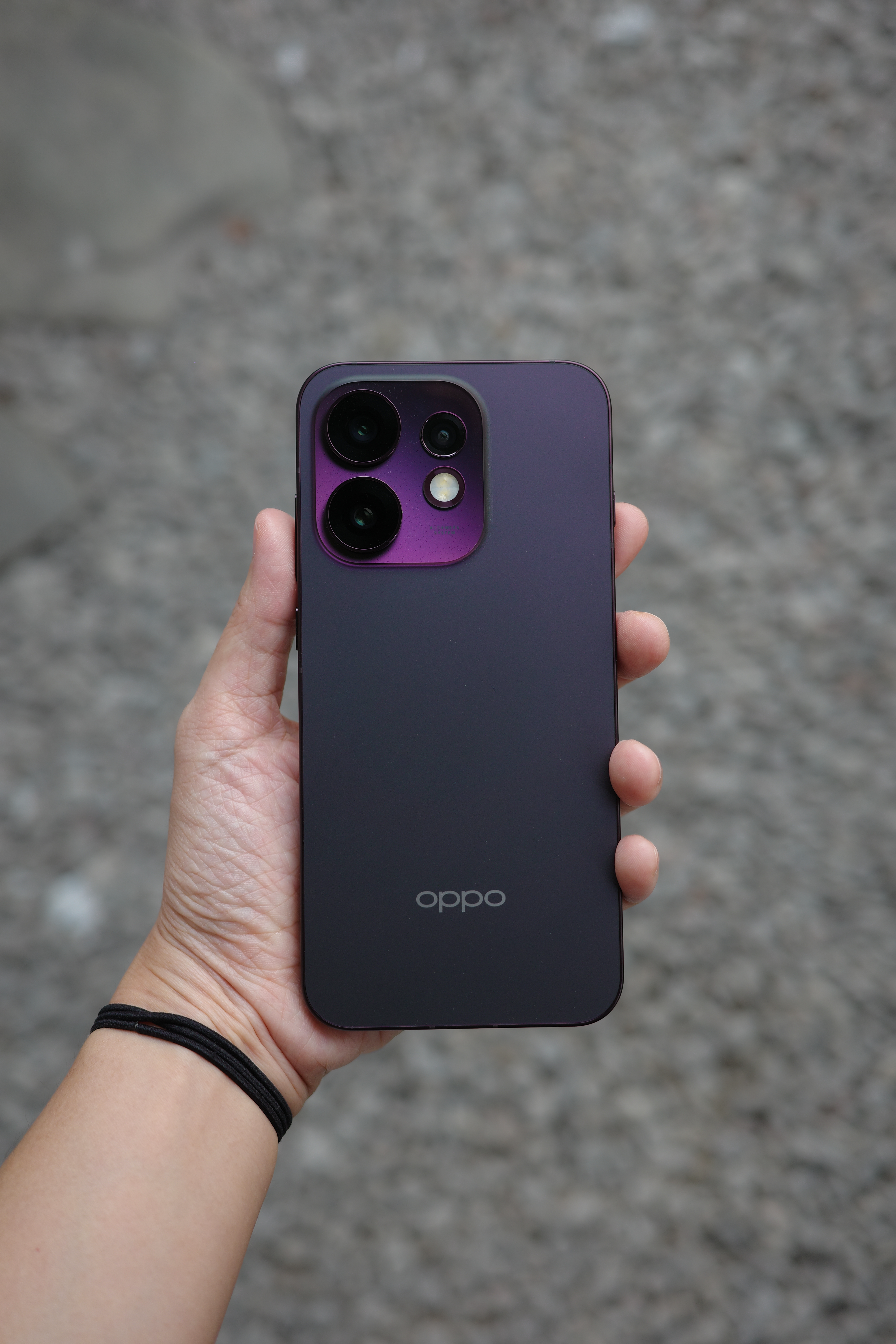 OPPO Reno16's Violet Finish Is Growing On Me 💜✨