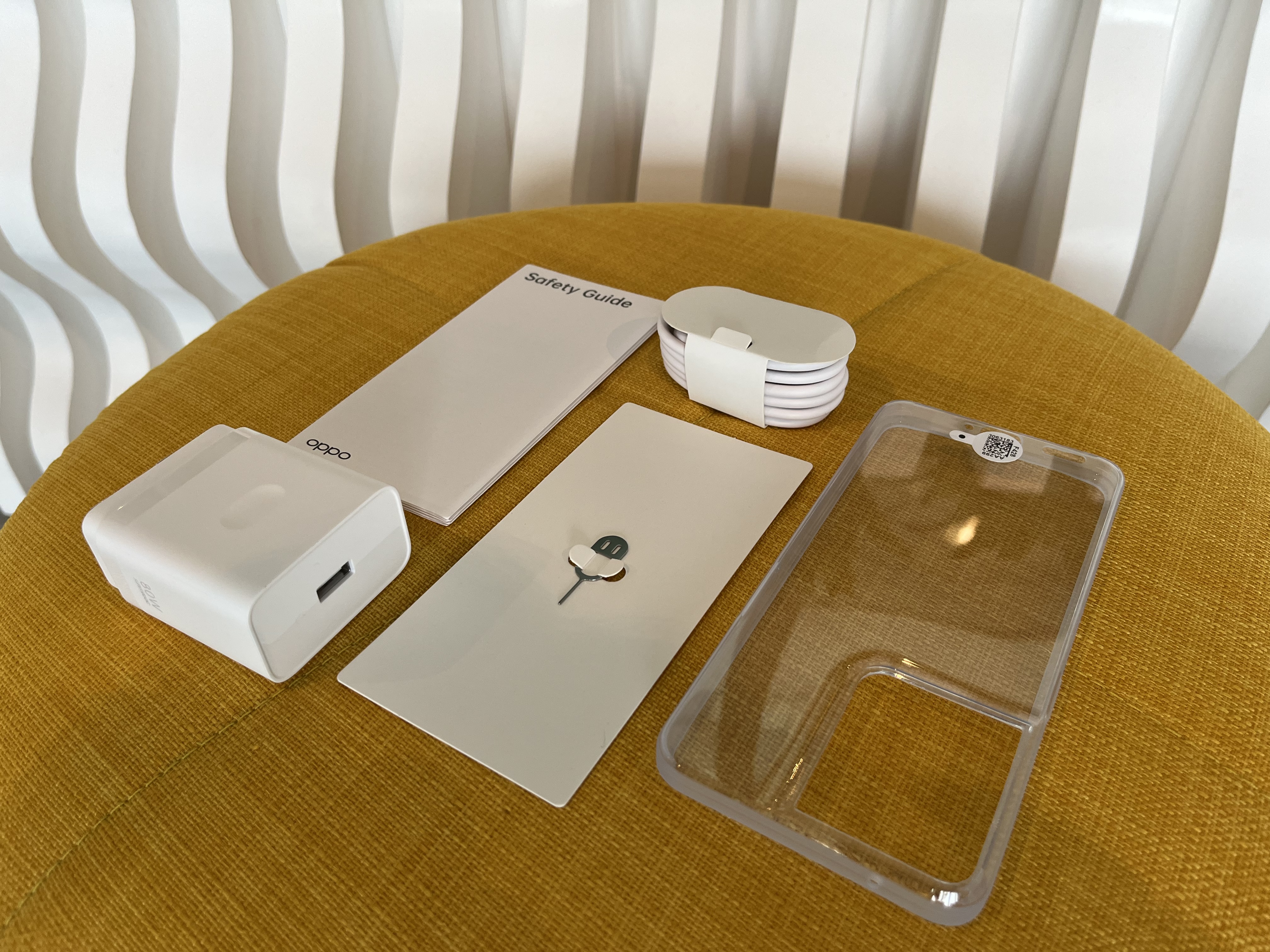 [Unboxing] The OPPO Reno8 Pro 5G