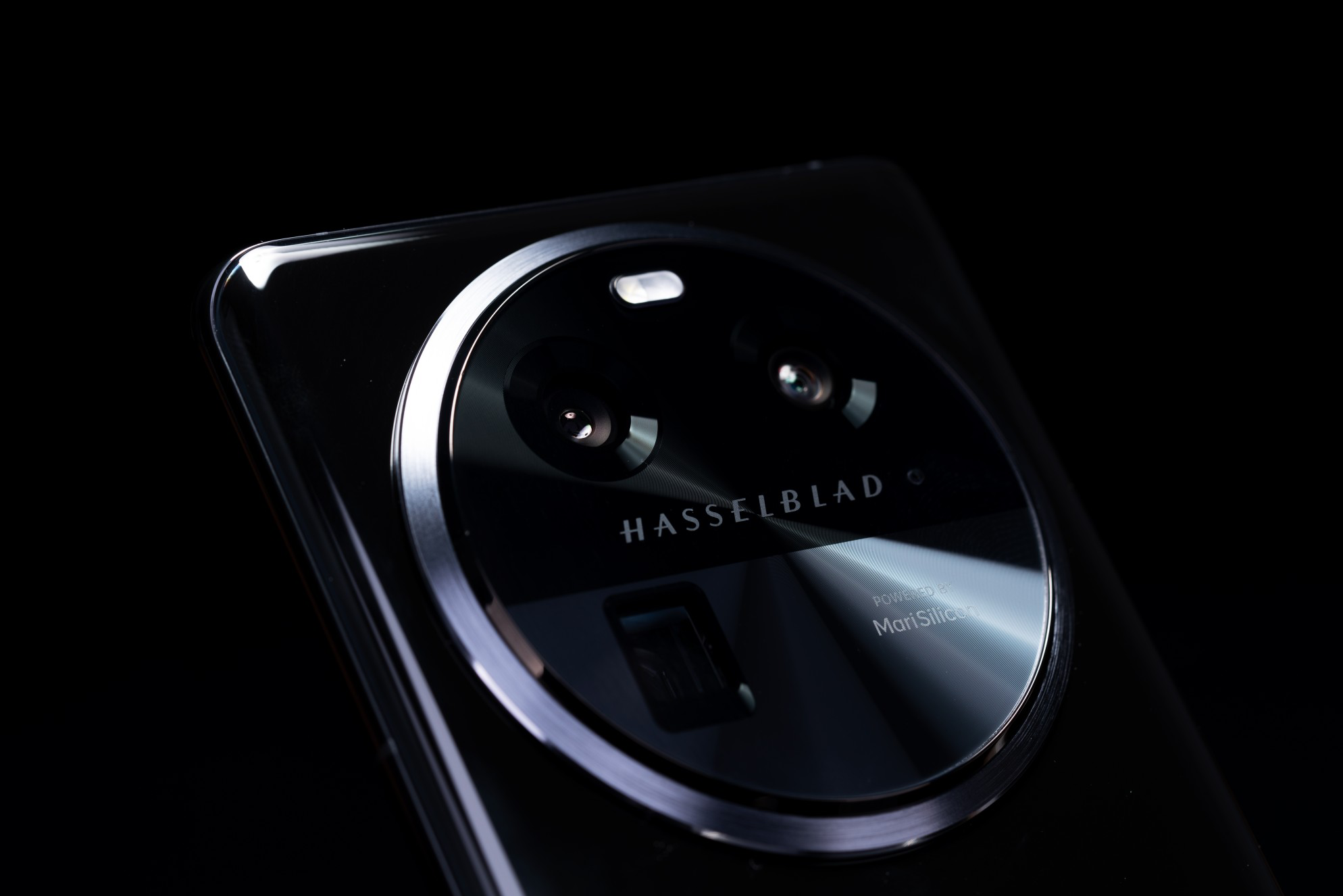Oppo Find X6 Pro ブラック oppo-find-x8-pro-16gb512gb-