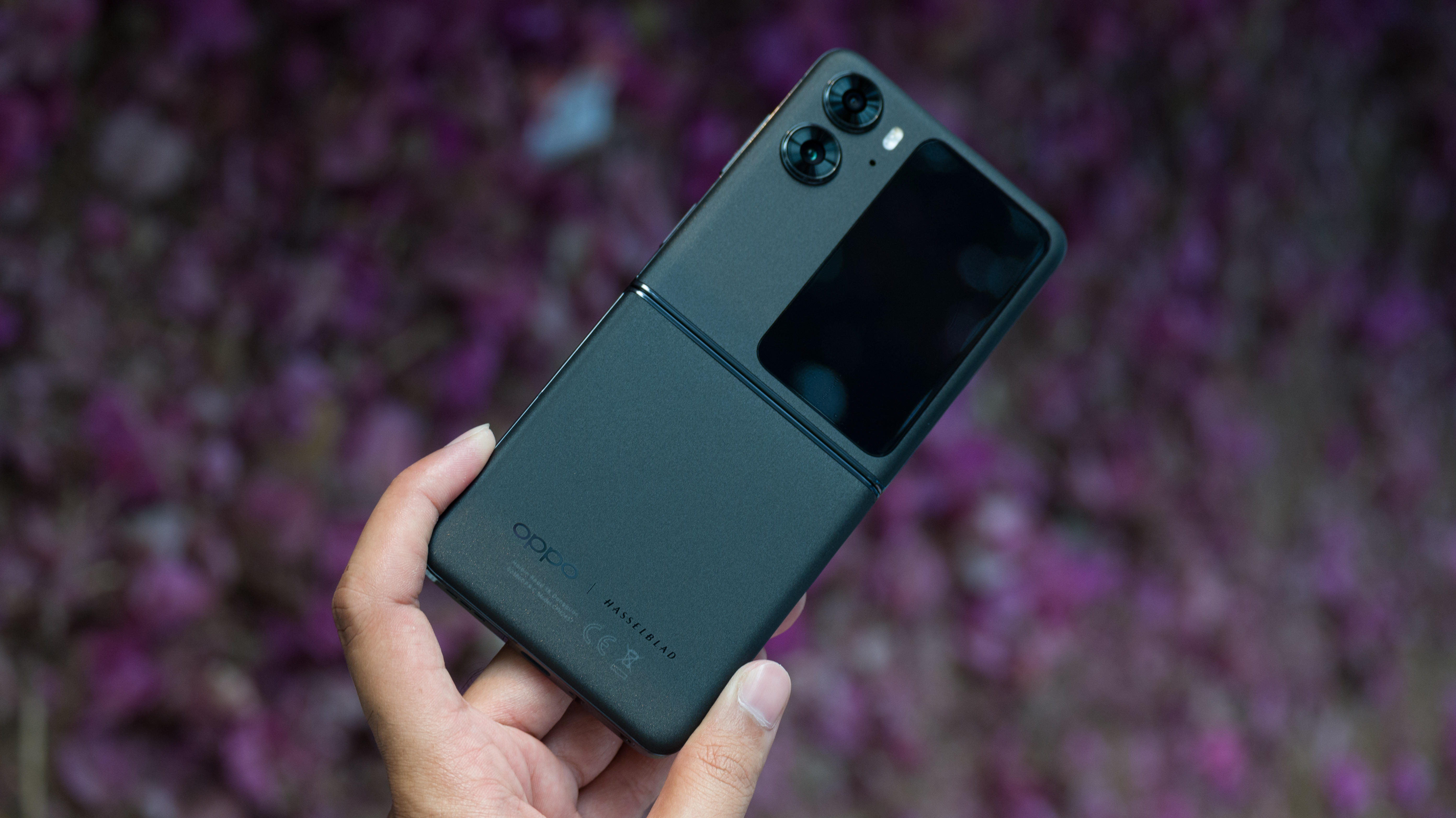 Full Review] OPPO Find N2 Flip - Style in a Pocket Size