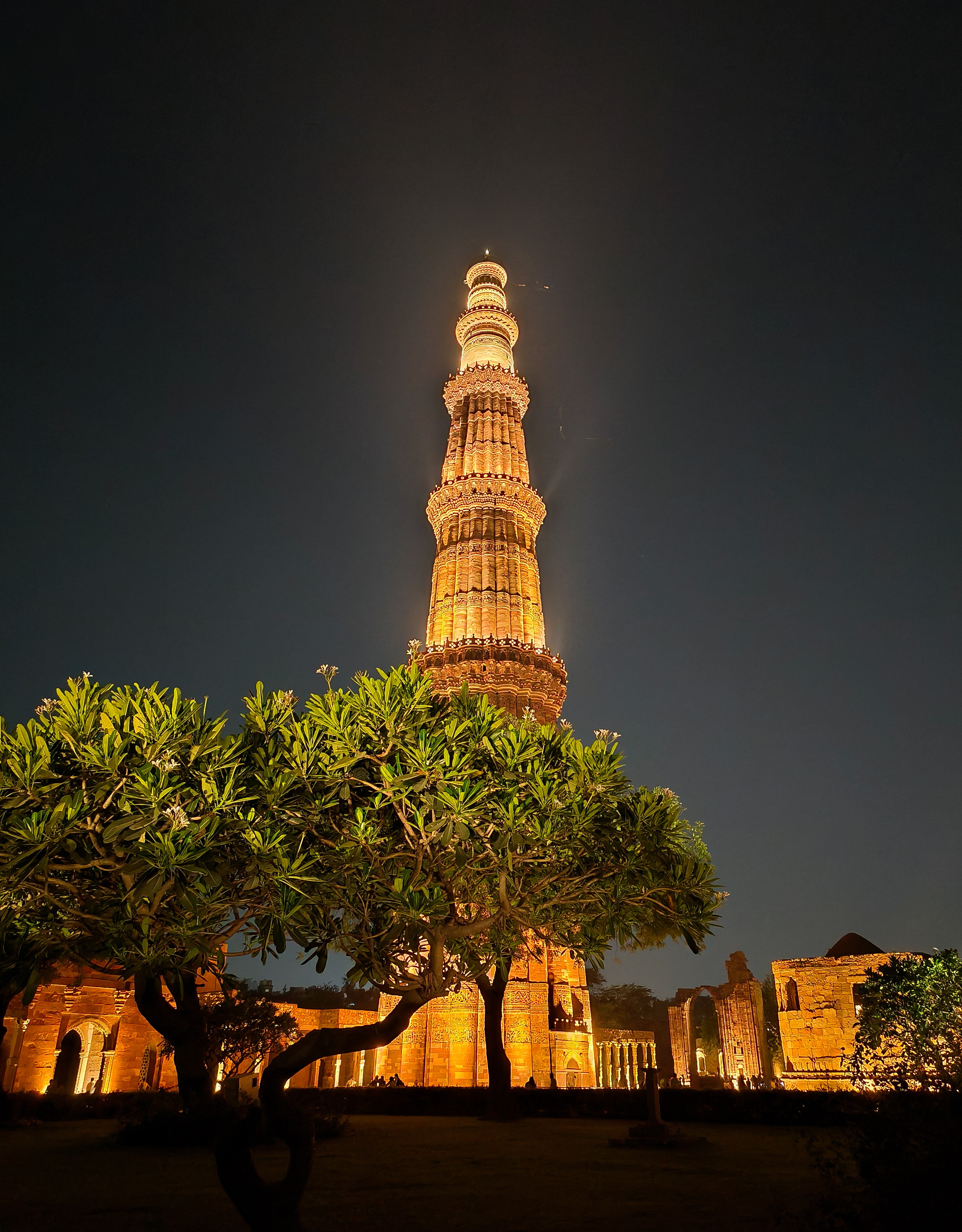 Qutub Minar At Night Qutub Minar At Night