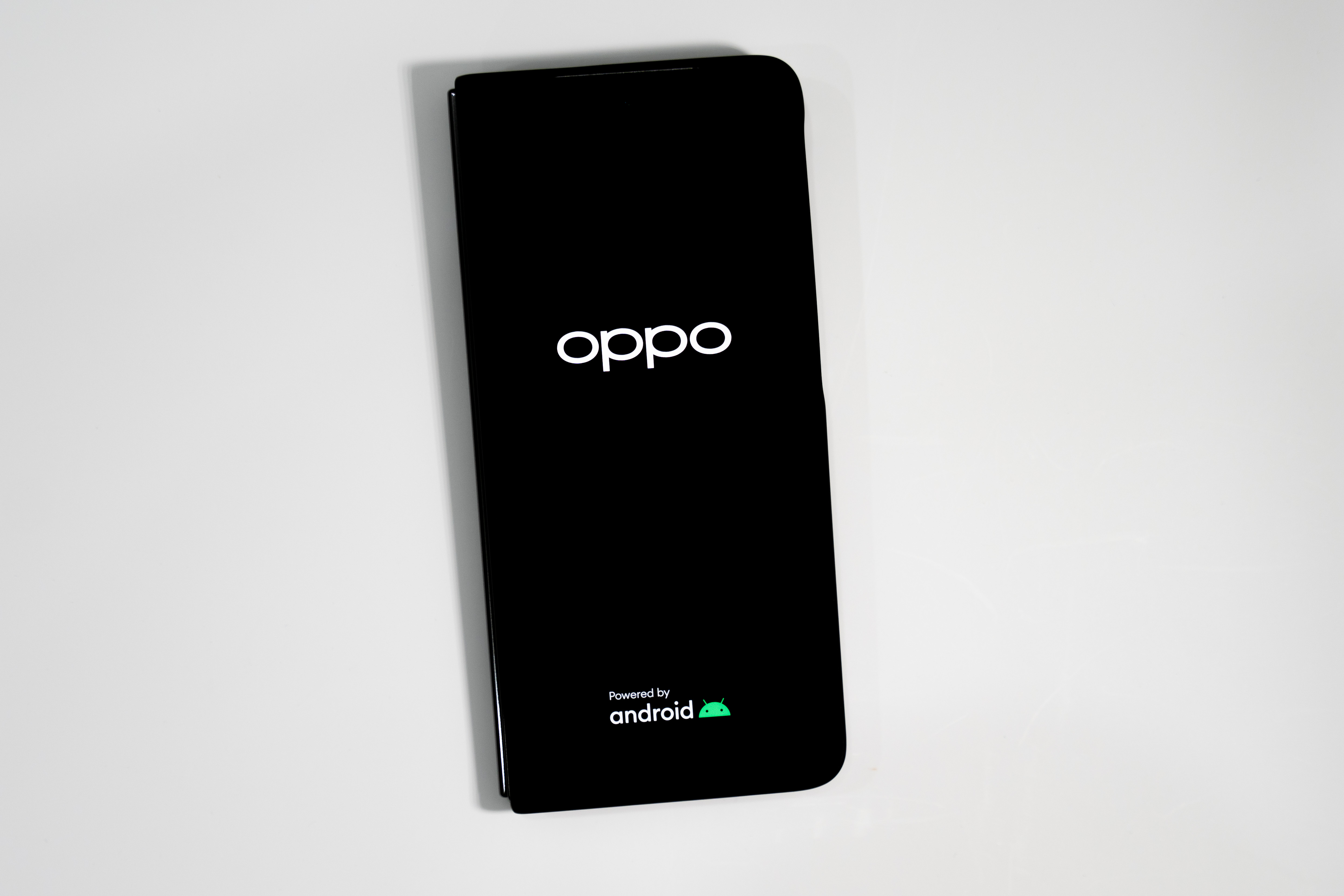 Oppog Unleashing the Foldable Future: OPPO Find N3 Unboxed!