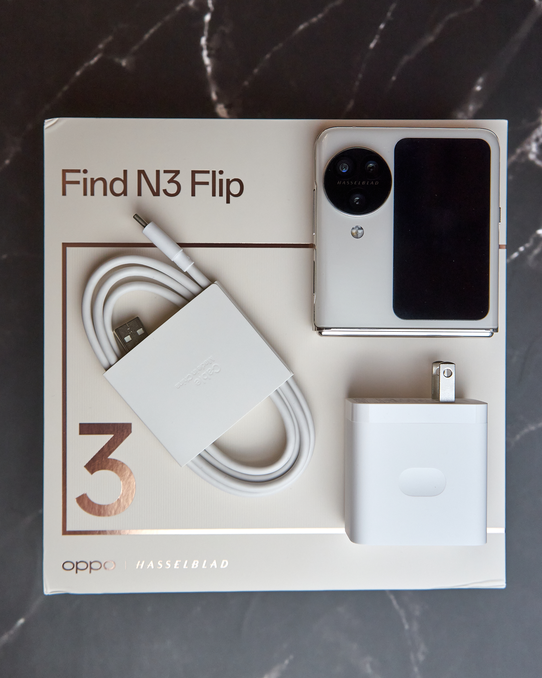 スマートフォン Oppo N3 Find Flip 本体 充電器付き スマートフォン Oppo N3 Find Flip 本体 充電器付き Oppo's Find N3