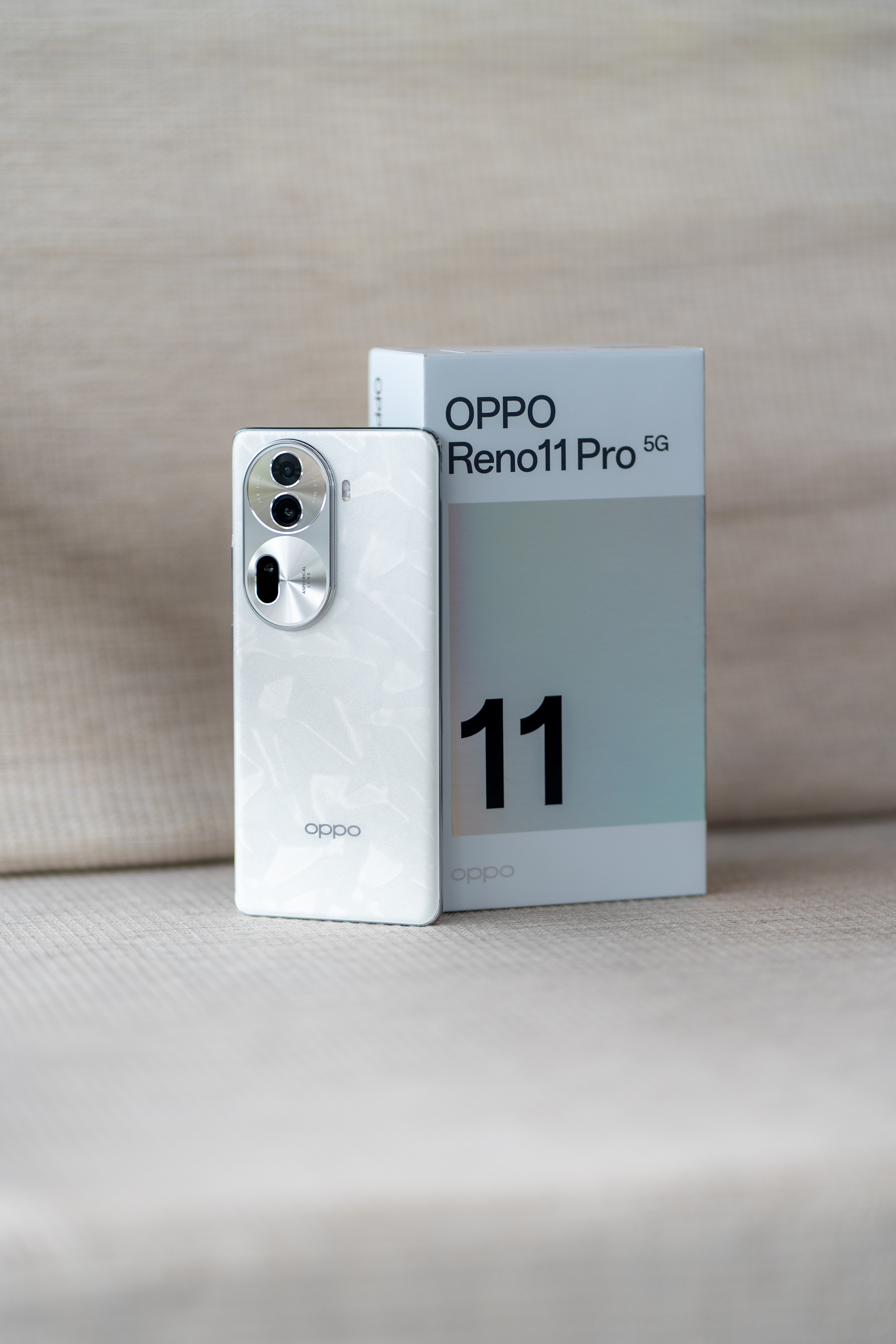 OPPO Reno11 Pro 5G Pearl White
