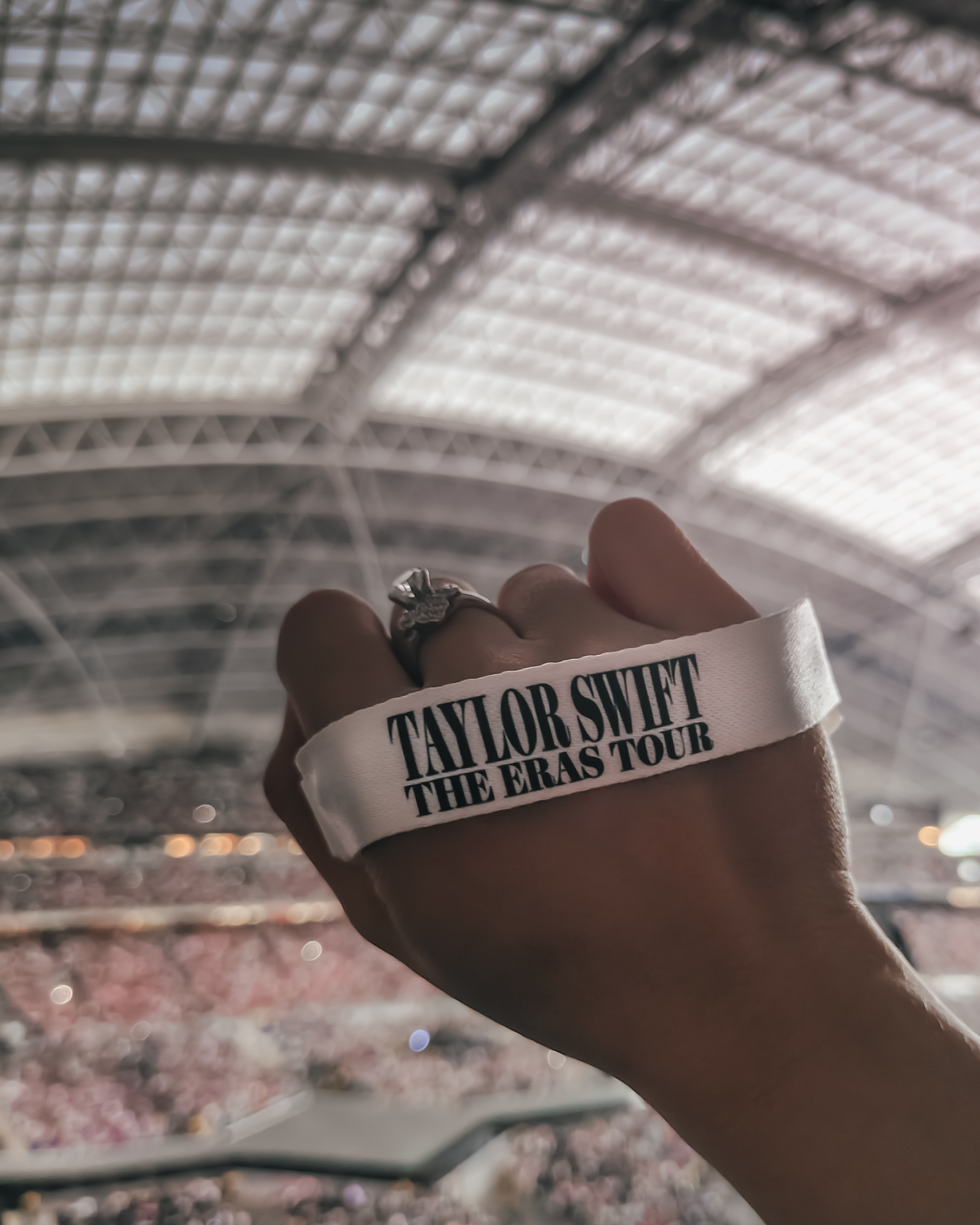 It felt like a perfect night to dress up like hipsters, sing